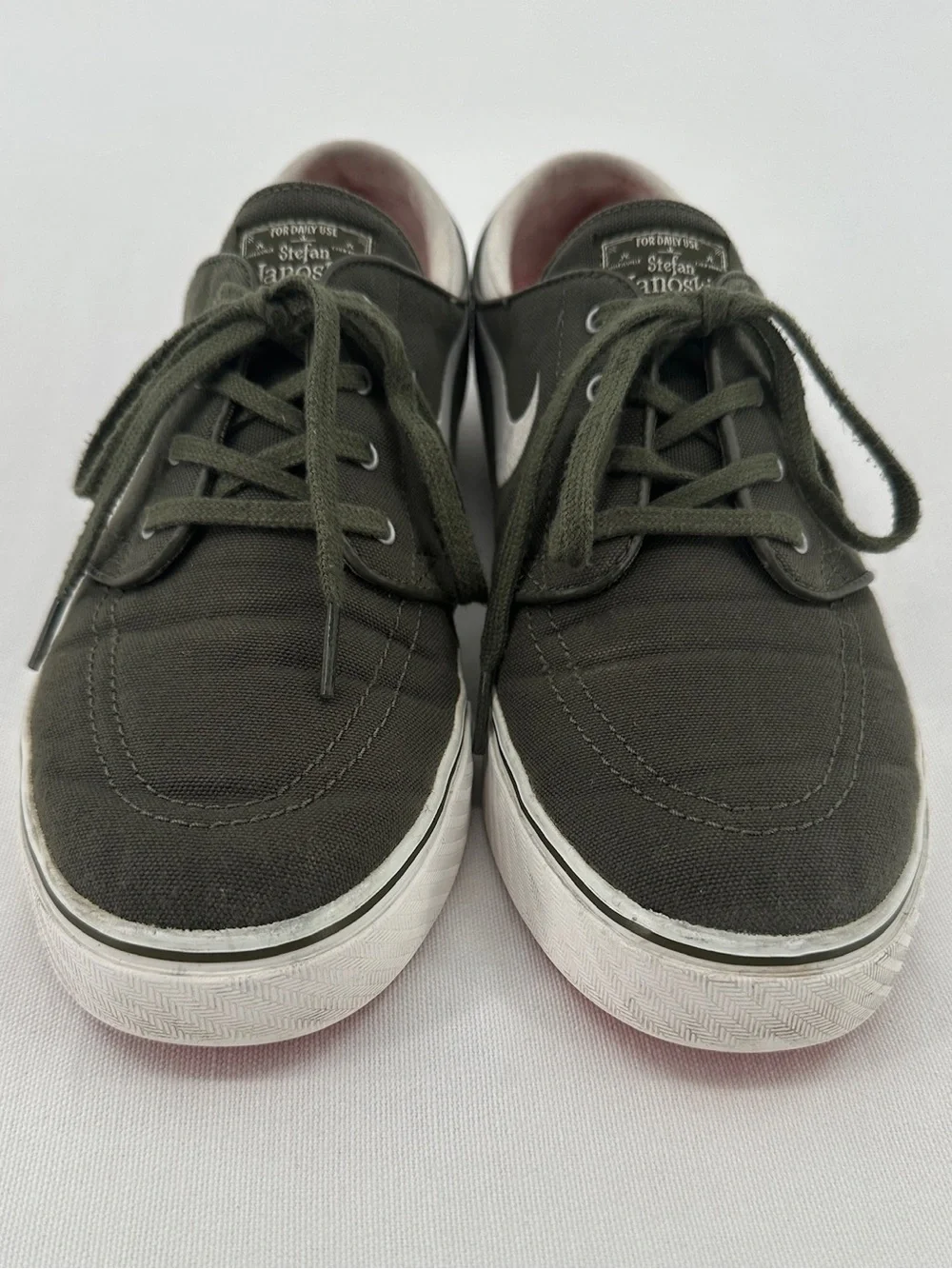 Nike SB Zoom Stefan Janoski Canvas Olive Green Skate Shoes Men’s 10 615957-303